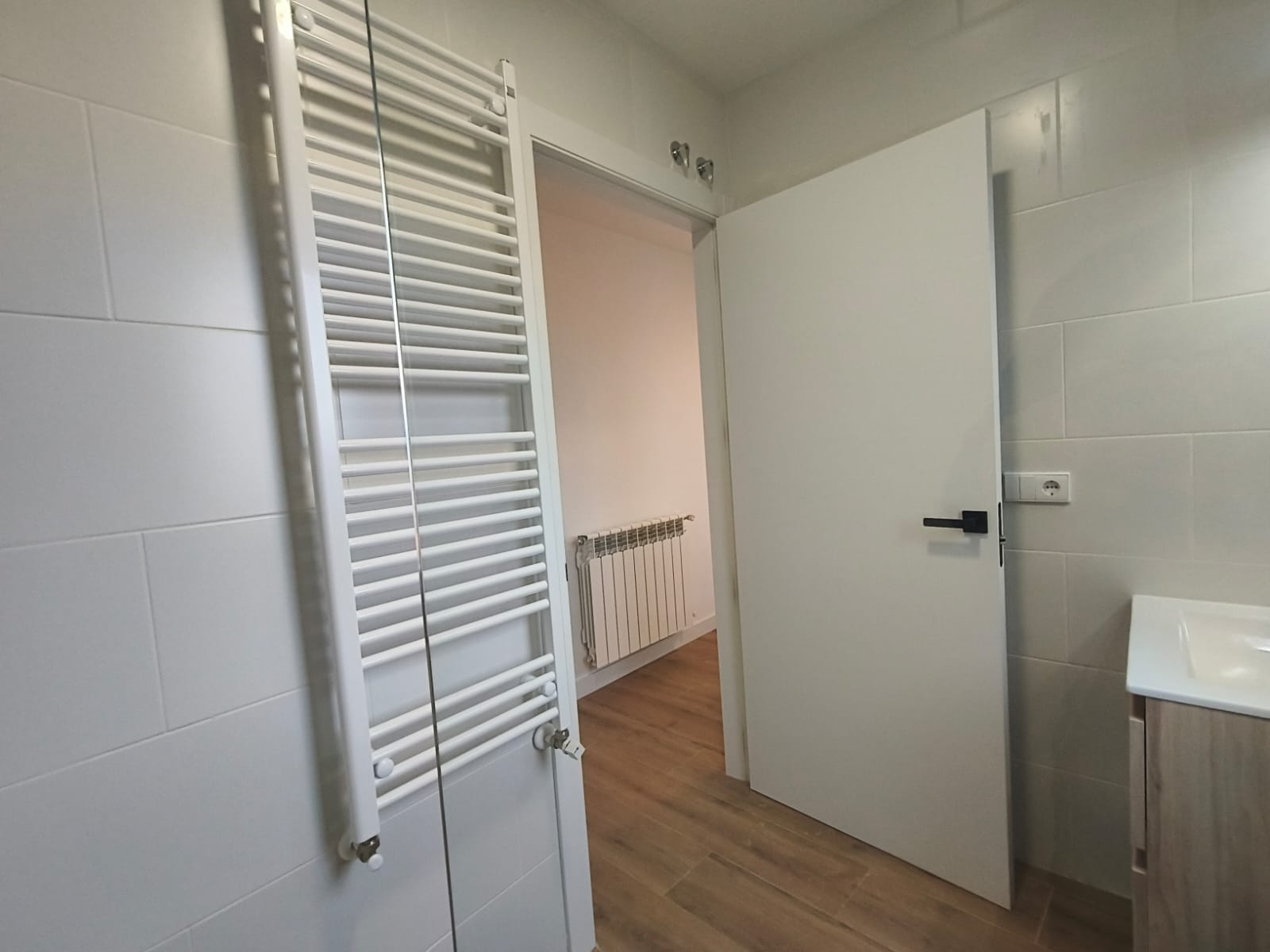 Planta 3, Habitación 2504