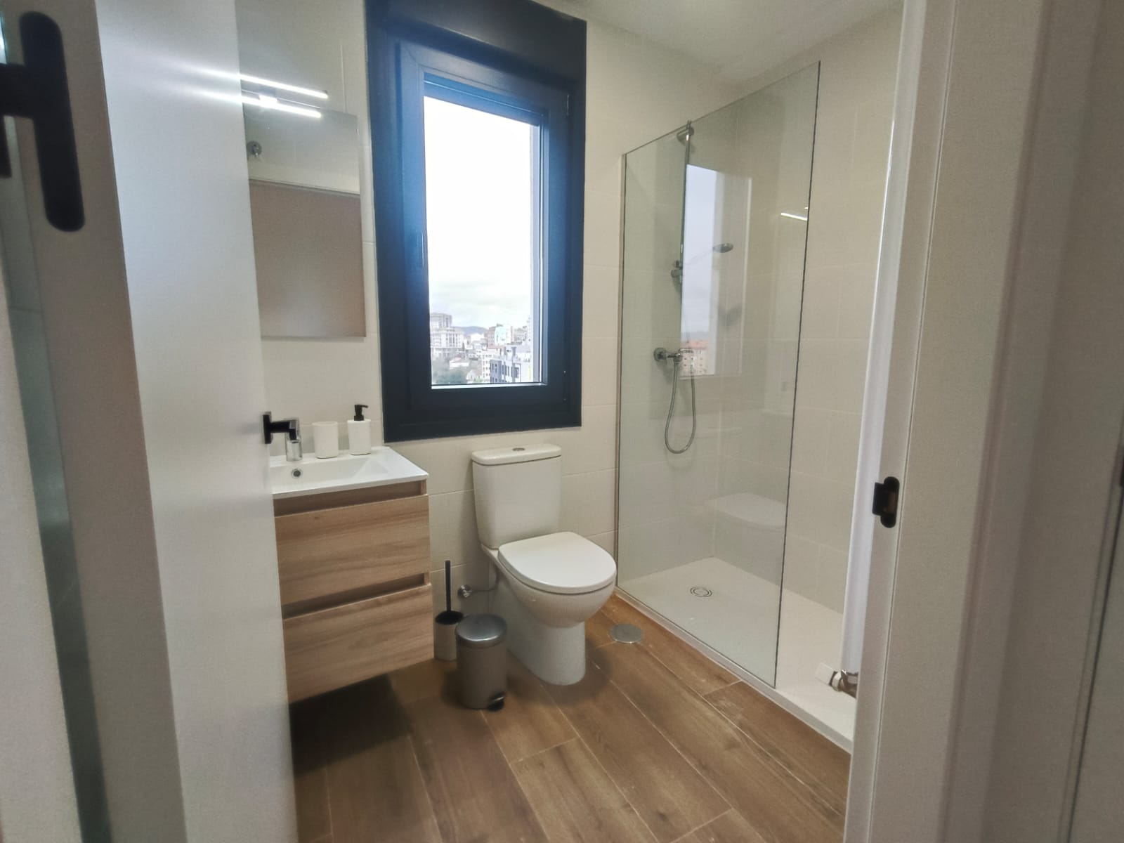Planta 3, Habitación 2504